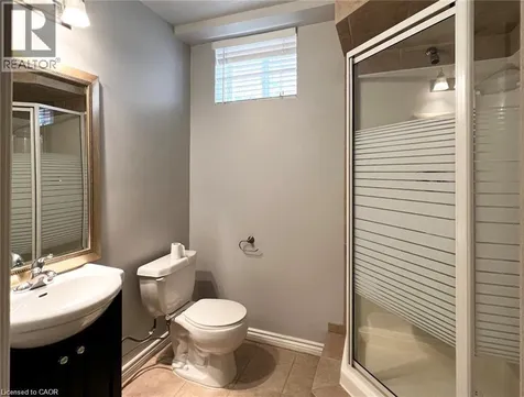 11 Armour Crescent Ancaster ON L9K 1S1