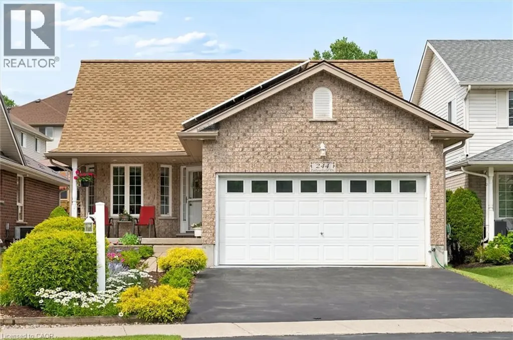 244 Fallowfield Drive Kitchener ON N2C 2T7