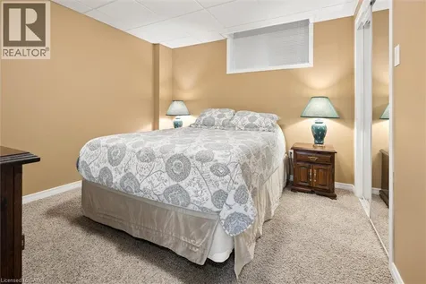 244 Fallowfield Drive Kitchener ON N2C 2T7