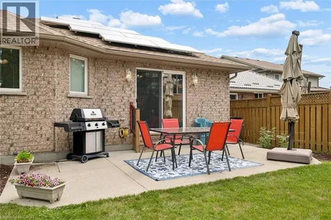244 Fallowfield Drive Kitchener ON N2C 2T7