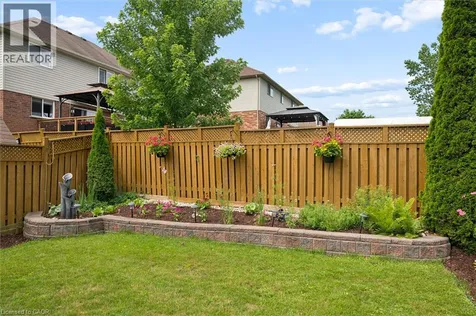 244 Fallowfield Drive Kitchener ON N2C 2T7