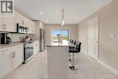 111 Kingsbridge Drive Amherstburg ON N9V 0G3