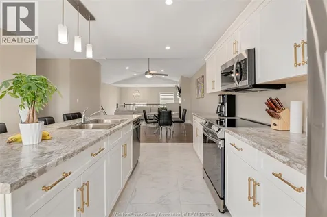 111 Kingsbridge Drive Amherstburg ON N9V 0G3