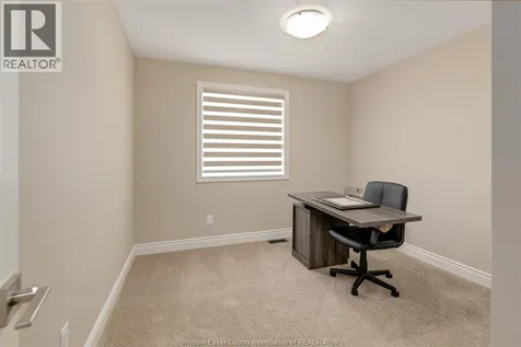111 Kingsbridge Drive Amherstburg ON N9V 0G3