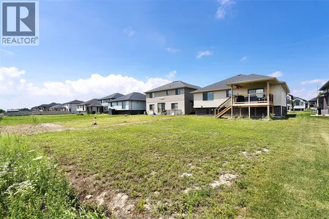 111 Kingsbridge Drive Amherstburg ON N9V 0G3