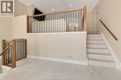 111 Kingsbridge Drive Amherstburg ON N9V 0G3
