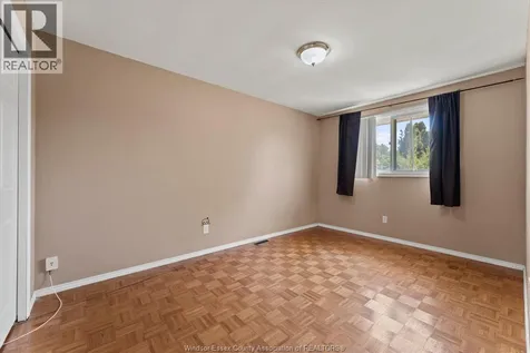 9688 Chestnut Drive Windsor ON N8R 1G8