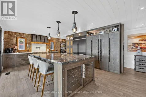9 Barrie Terrace Oro-medonte ON L4M 1E8