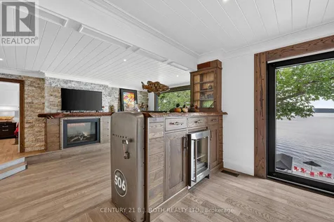 9 Barrie Terrace Oro-medonte ON L4M 1E8