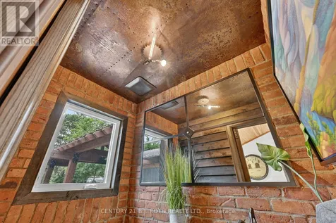 9 Barrie Terrace Oro-medonte ON L4M 1E8