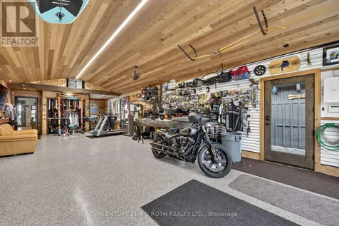9 Barrie Terrace Oro-medonte ON L4M 1E8