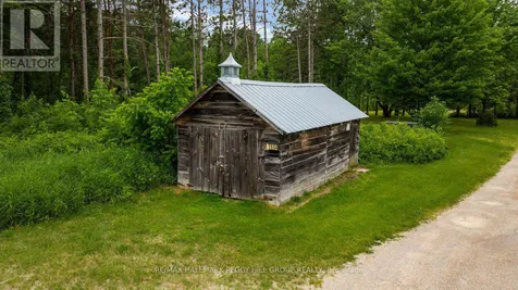 3664 Hogback Road Clearview ON L0M 1N0