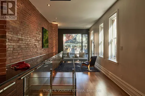 103 James Street Ottawa ON K1R 5M2