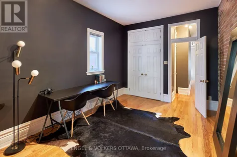 103 James Street Ottawa ON K1R 5M2