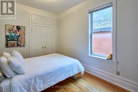 103 James Street Ottawa ON K1R 5M2