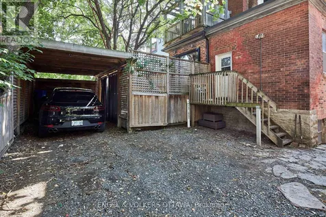 103 James Street Ottawa ON K1R 5M2