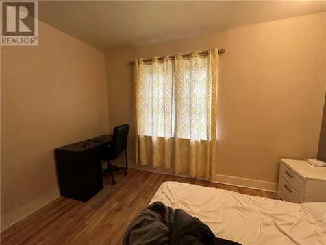 879 Charlotte Street Sudbury ON P3E 4C5
