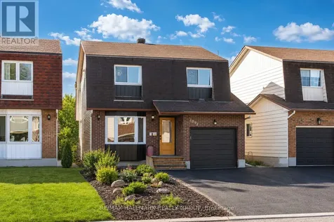 1091 Burgundy Lane Ottawa ON K1C 2M9