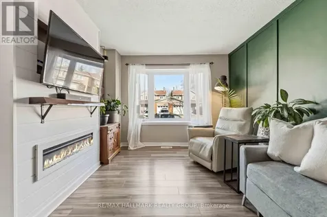 1091 Burgundy Lane Ottawa ON K1C 2M9