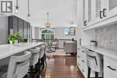 355 Sacred Heart Drive Lasalle ON N9J 1T1
