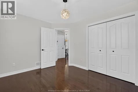 355 Sacred Heart Drive Lasalle ON N9J 1T1