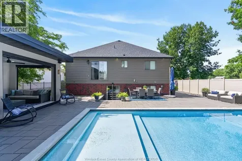 355 Sacred Heart Drive Lasalle ON N9J 1T1