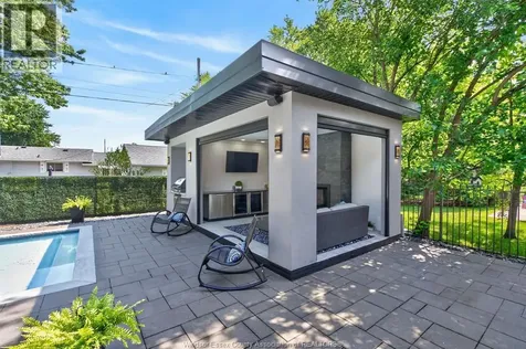 355 Sacred Heart Drive Lasalle ON N9J 1T1