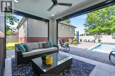 355 Sacred Heart Drive Lasalle ON N9J 1T1