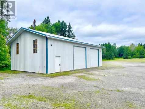 17141 Hwy 17 W Dryden ON P8N 2Y6