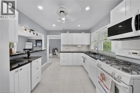 115 Green Road Stoney Creek ON L8G 3W9