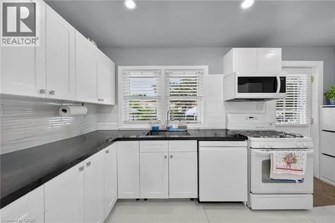 115 Green Road Stoney Creek ON L8G 3W9