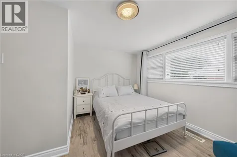 115 Green Road Stoney Creek ON L8G 3W9
