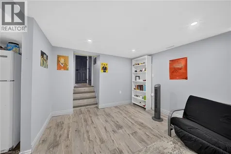 115 Green Road Stoney Creek ON L8G 3W9
