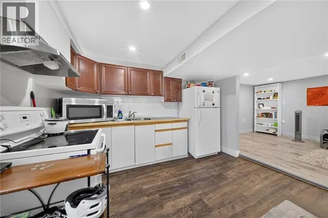 115 Green Road Stoney Creek ON L8G 3W9