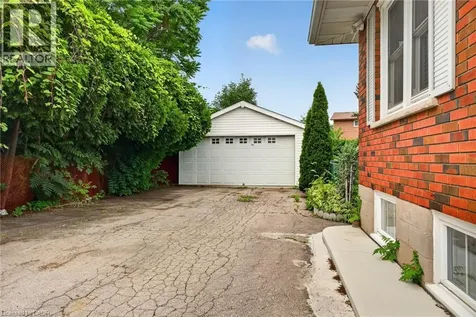 115 Green Road Stoney Creek ON L8G 3W9