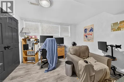 115 Green Road Stoney Creek ON L8G 3W9