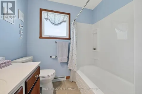 32 Frost Avenue North South Stormont ON K0C 1P0