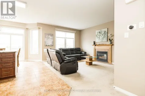 166 Macara Crescent Ottawa ON K2K 0C9