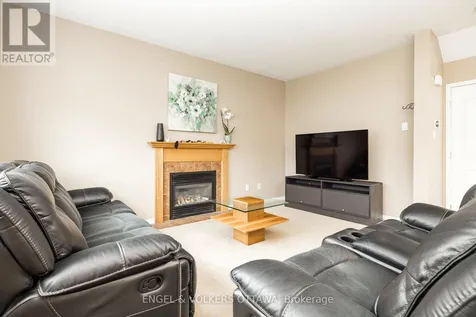 166 Macara Crescent Ottawa ON K2K 0C9