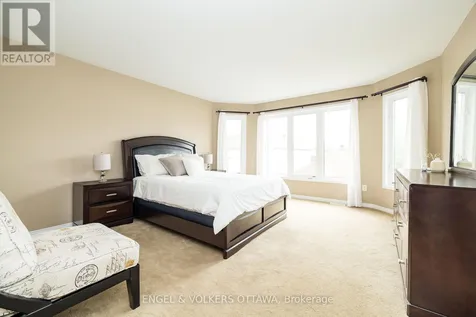 166 Macara Crescent Ottawa ON K2K 0C9