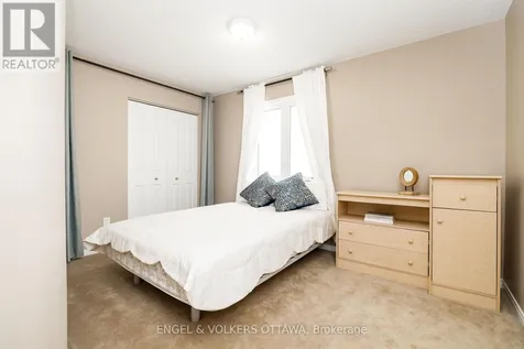 166 Macara Crescent Ottawa ON K2K 0C9