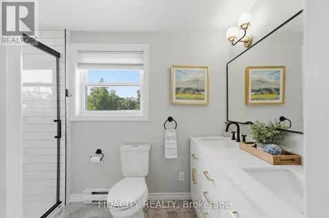 13 Poole Creek Crescent Ottawa ON K2S 1T6