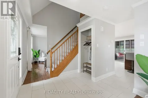 13 Poole Creek Crescent Ottawa ON K2S 1T6