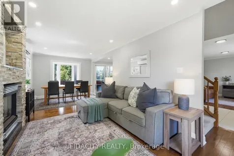 13 Poole Creek Crescent Ottawa ON K2S 1T6