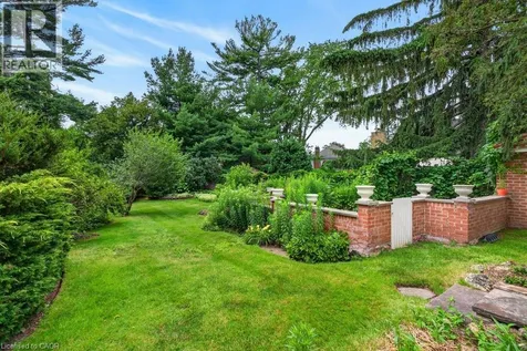 230 Morrison Road Oakville ON L6J 4J4