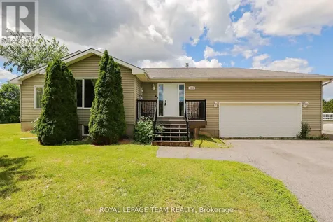 4038 Calbrent Way Ottawa ON K0A 2W0