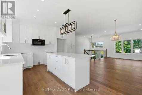 1025 Quigley Hill Road Ottawa ON K4C 1H2