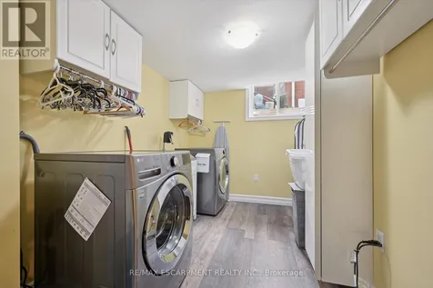 98 Stonybrook Drive Kitchener ON N2M 4L7