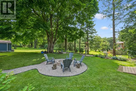 98 Stonybrook Drive Kitchener ON N2M 4L7