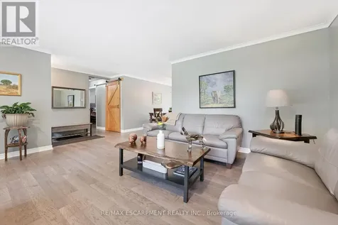 98 Stonybrook Drive Kitchener ON N2M 4L7